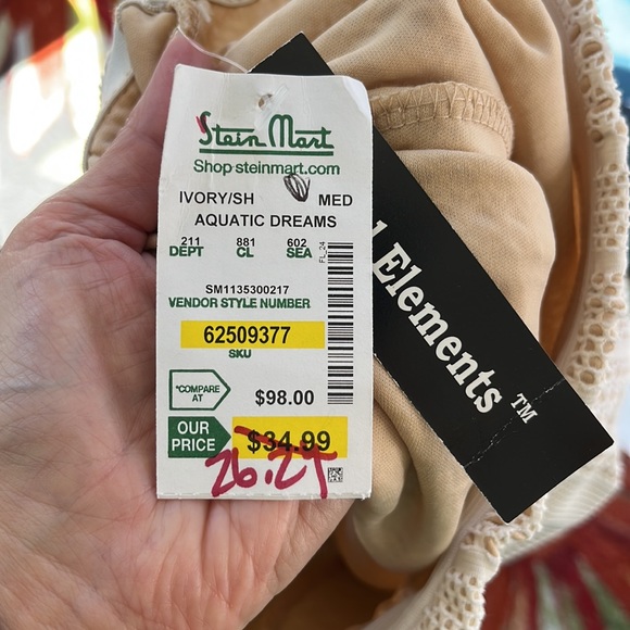 NWT super cute skirt! - Picture 6 of 7